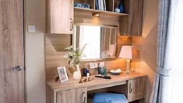 PV 8 Abingdon (2 Bedroom Holiday Home) | 3 habitaciones, wifi gratis y ropa de cama