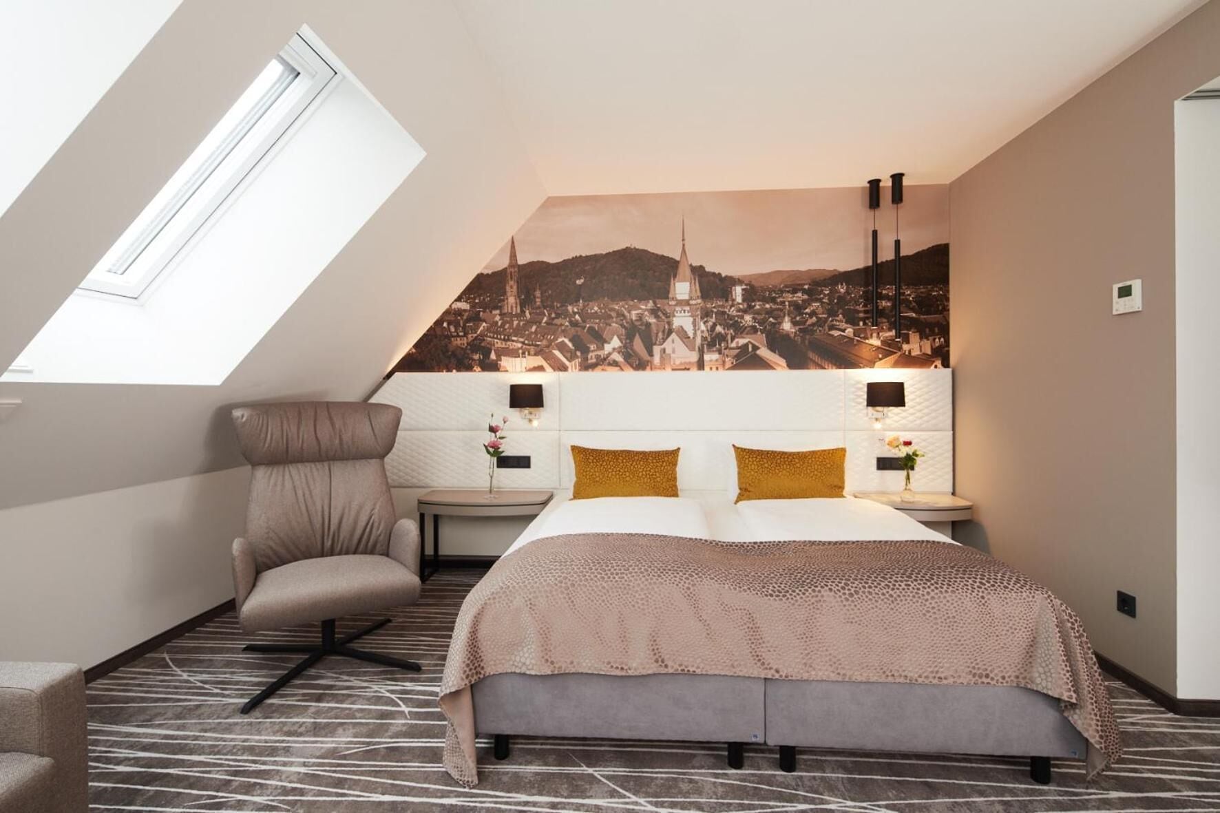 hypo-allergenic bedding, in-room safe, desk, laptop workspace