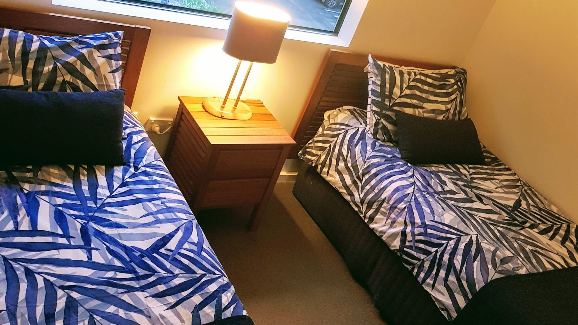 Baden 45 - Rainbow Shores. Beachside Unit for the family. Aircon. Swimming Pool. Tennis Court — image 12