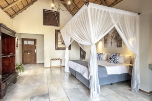 Superior Double or Twin Room, Garden Area - Umbhaba Eco Lodge (Mbombela)