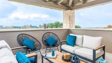 Villa, 4 Bedrooms | Balcony
