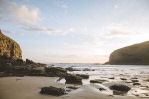 Beach nearby - Nolton Haven Mill - The Mill House (Haverfordwest)
