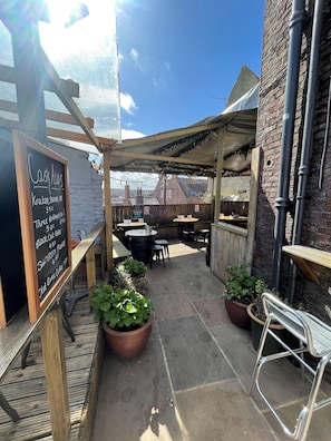 Garden - The Little Angel (Whitby)