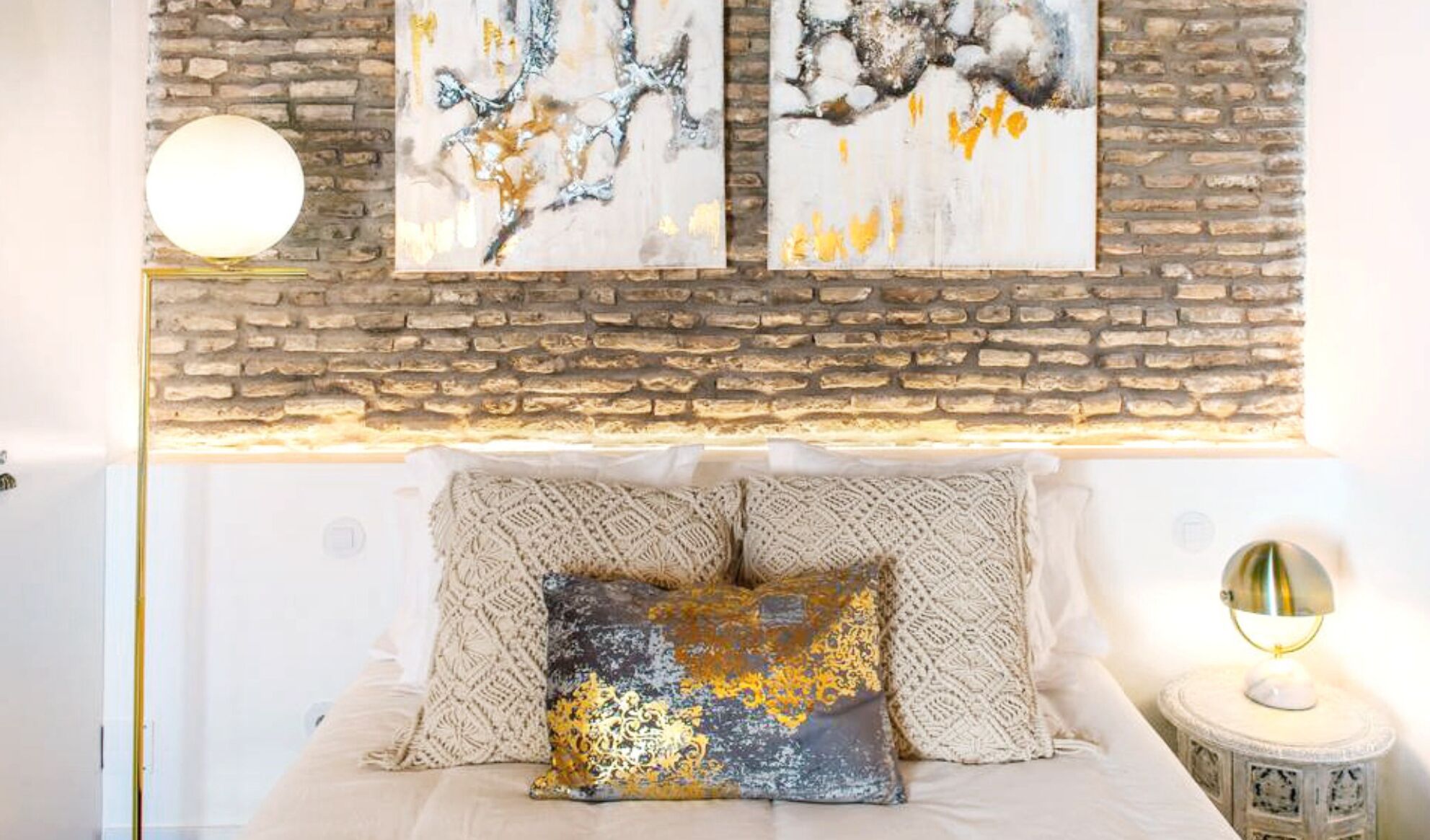 1 slaapkamer, een strijkplank/strijkijzer, gratis wifi, beddengoed