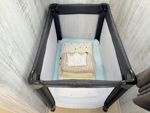 (Up to 13 people) 4LDK (100sqm) / 7 beds / BBQ / 2 parking spaces / Onna 5C, Smoking | Room amenity