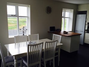 In-room dining - Traðarkot (Vogar)