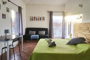 Apartment, 1 Bedroom, Private Bathroom