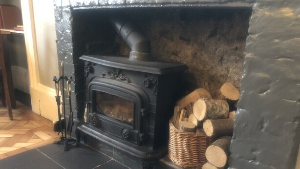 Unclassified image, 1 of 4, button - The Sherston Inn (Wells)