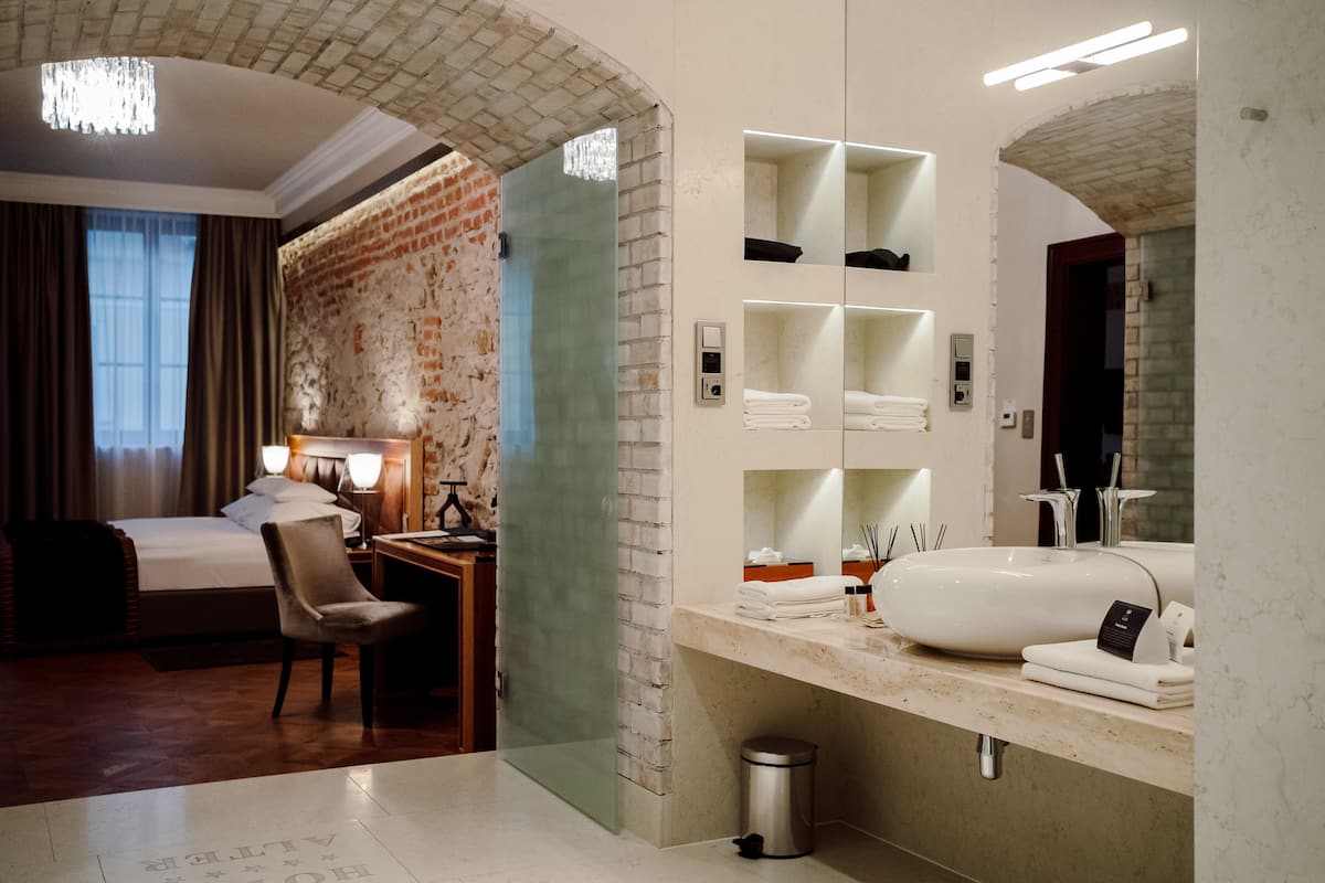 Piotr Boniecki Apartment | In-room safe, blackout drapes, soundproofing