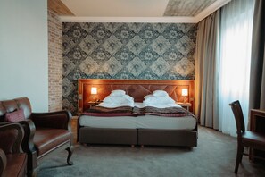 Deluxe-rum | Värdeförvaringsskåp på rummet, mörkläggningsgardiner och ljudisolering