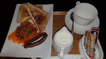 Daily English breakfast for a fee