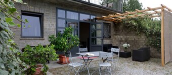 Airy studio with stunning view. Ideal for Family
