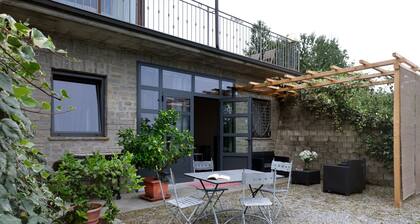 Luftiges Studio mit atemberaubender Aussicht. Ideal für Familien