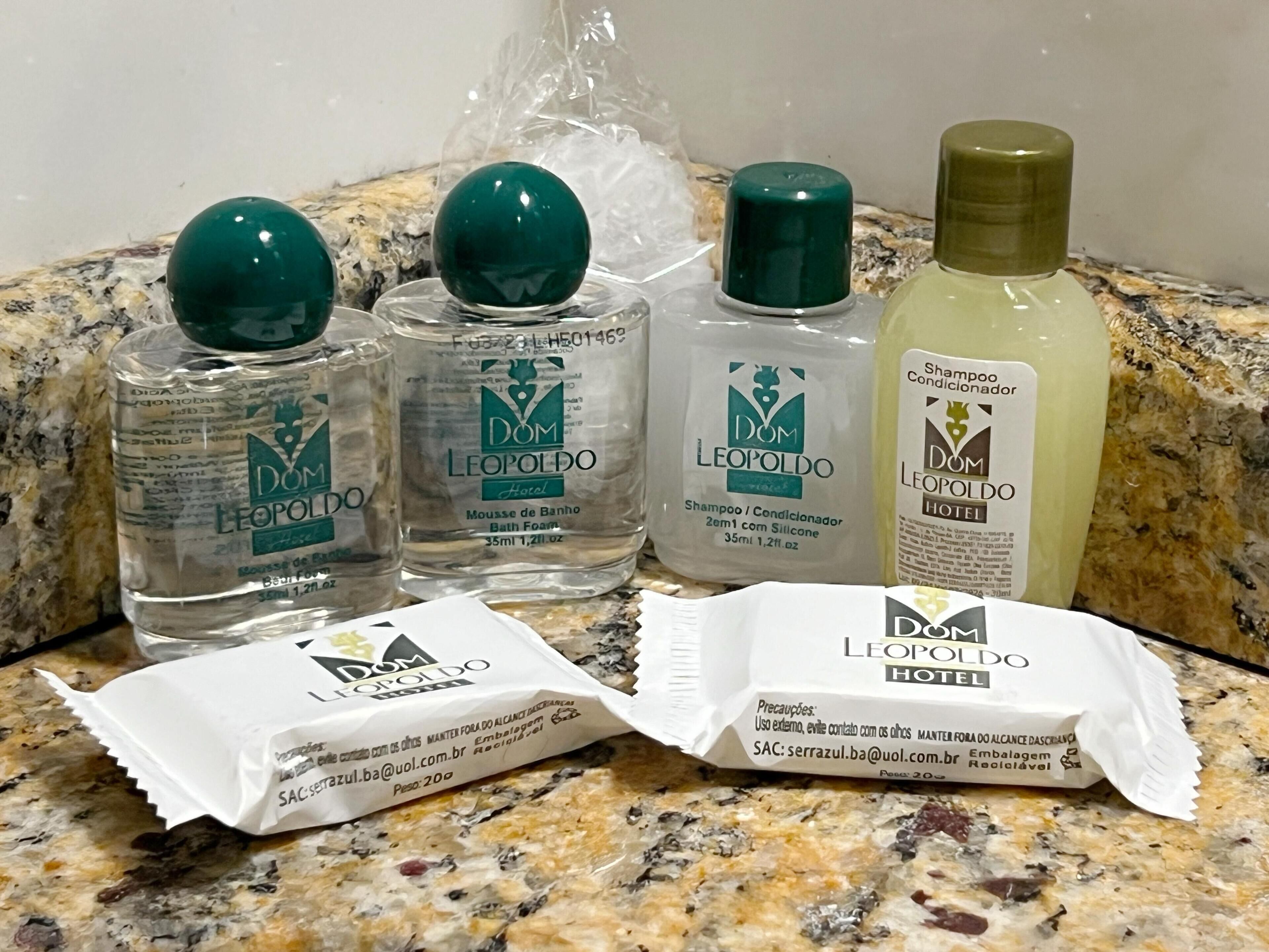 premium room | 1 bedroom, premium bedding, pillow-top beds, minibar