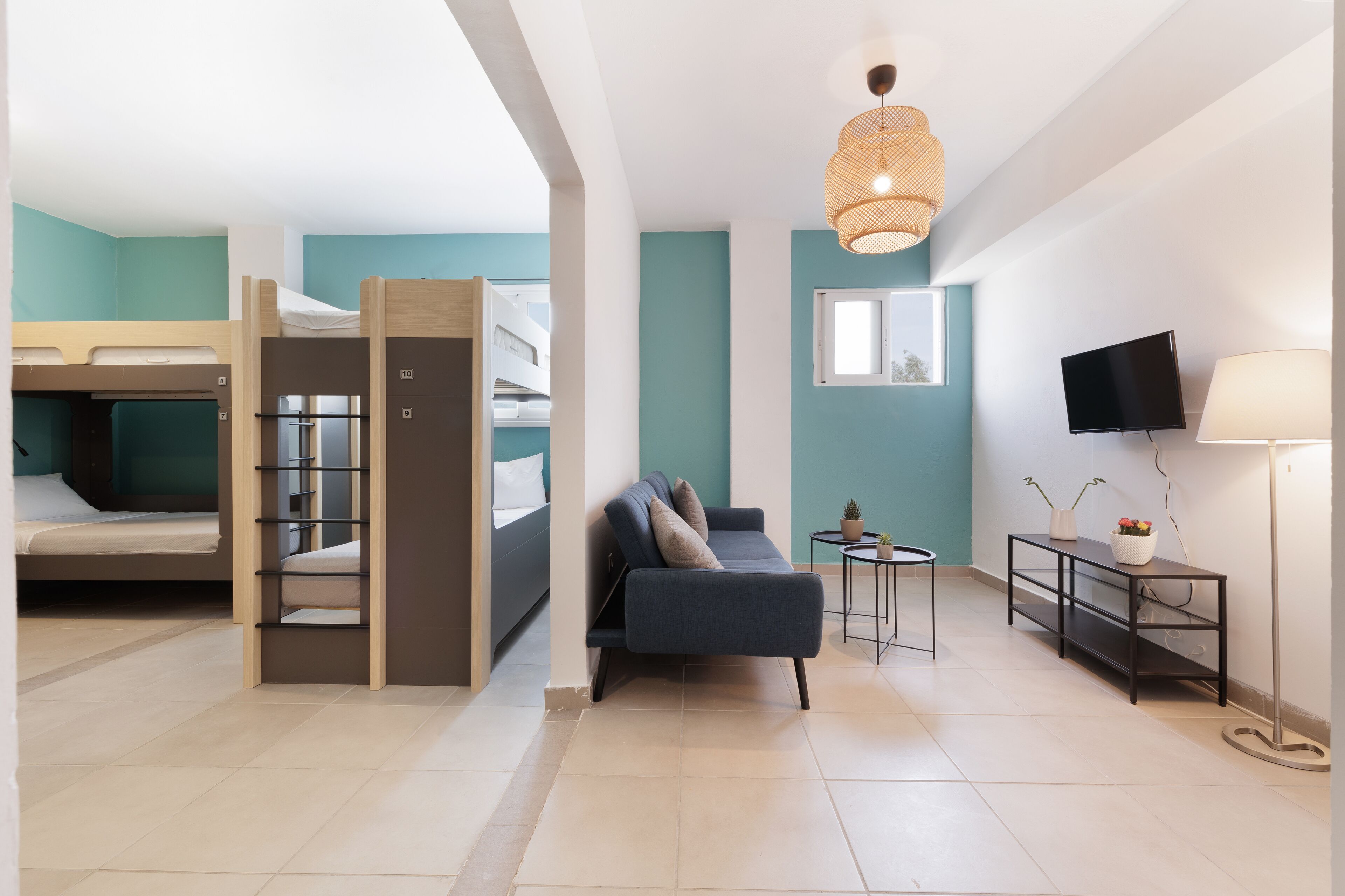 Foto - Local Hostel & Suites