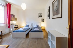 2 chambres, fer et planche à repasser, Wi-Fi