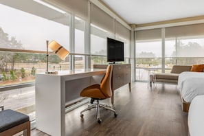 1 chambre, coffres-forts dans les chambres, bureau