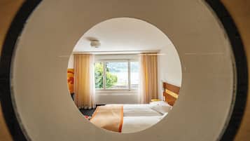 Soundproofing, free cribs/infant beds, free WiFi, bed sheets