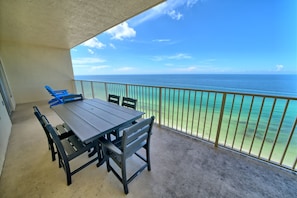Condo, 2 habitaciones | Restaurante al aire libre