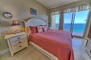 Apartamento, 2 habitaciones | 2 dormitorios, tabla de planchar con plancha, wifi gratis