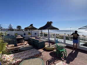 Terrace/patio - Essaouira Beach Hostel (Essaouira)