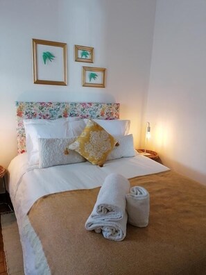 Double Room, Private Bathroom - Carlos's Beach Hostel (Aljezur)