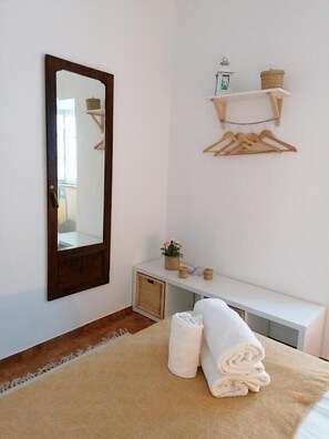 Double Room, Private Bathroom | Room amenity - Carlos's Beach Hostel (Aljezur)