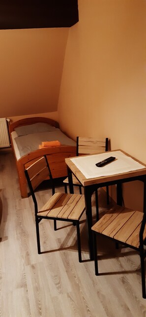 Triple Room, En-suite Shower , shared WC | Blackout drapes, free WiFi, bed sheets