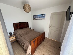 2 slaapkamers, reisbedje, gratis wifi