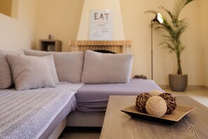 Flat-screen TV - Luxury Villa Perla (Corfu)