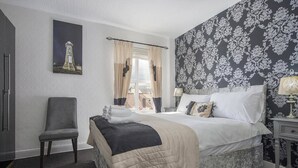 Room - The Full English (Whitby)
