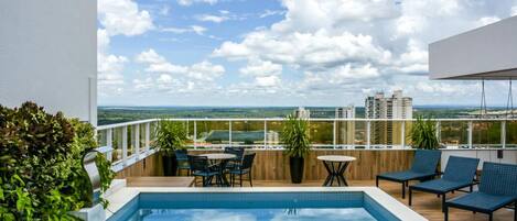Outdoor pool, sun loungers