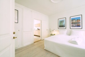 1 Schlafzimmer, individuell dekoriert, individuell eingerichtet