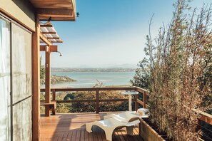 Aquarius (B1) com Jacuzzi com Hidromassagem - Chalés e Bangalôs Ibiraquera | Beach/ocean view - Chalés & Bangalôs Ibiraquera (Imbituba)