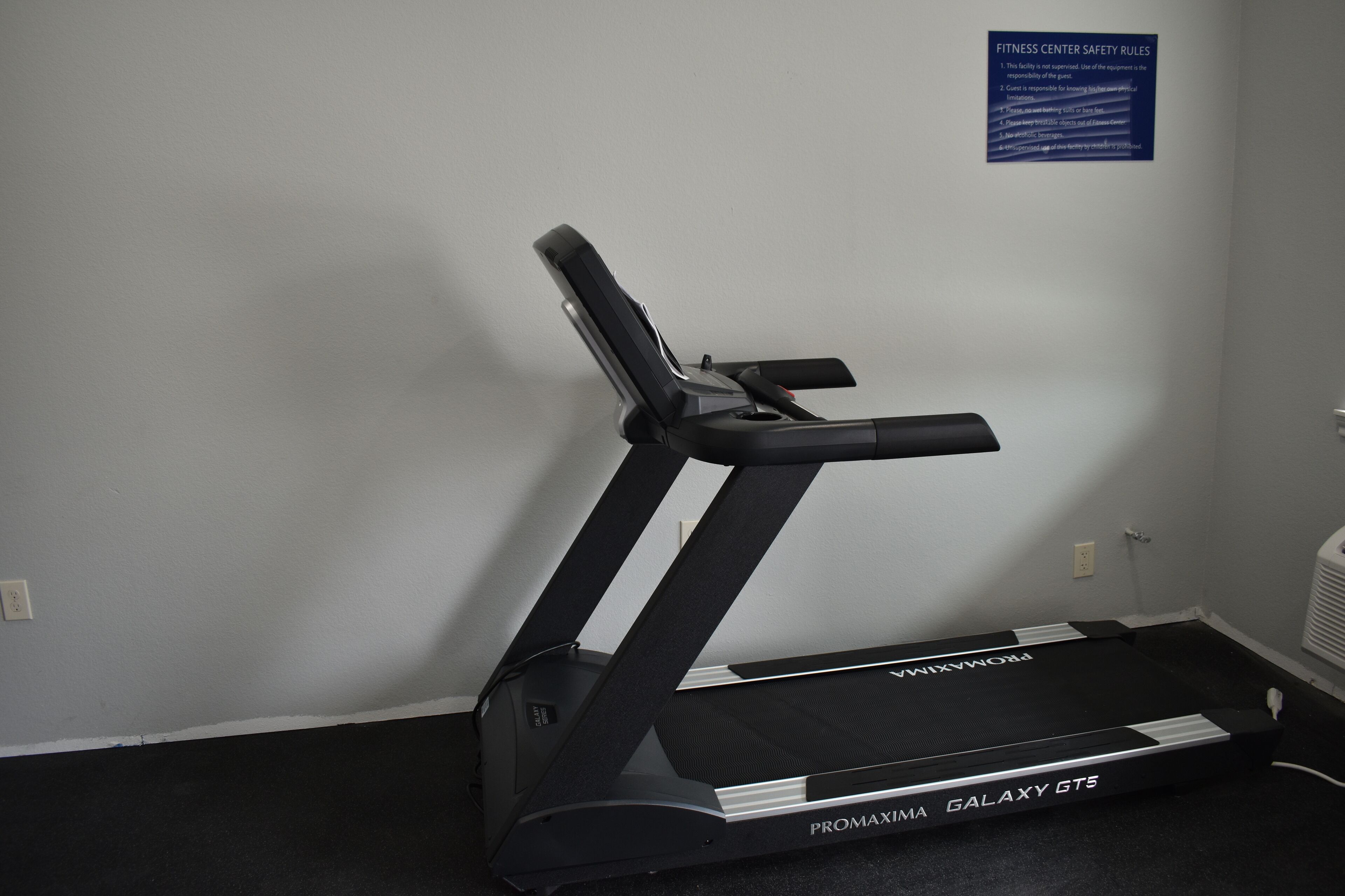 Photo - Days Inn & Suites by Wyndham Downtown/University of Houston