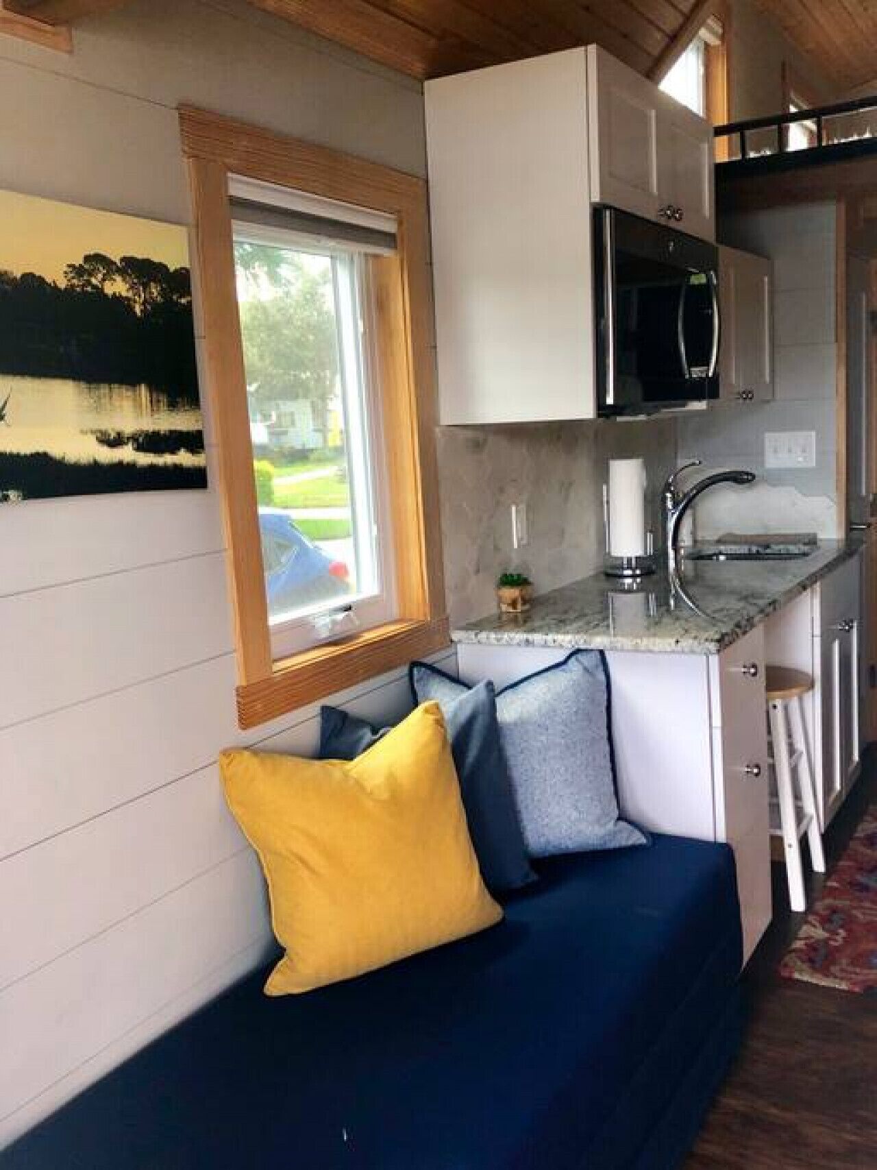 Lakeside Retreat · Lakeside Retreat Tiny House