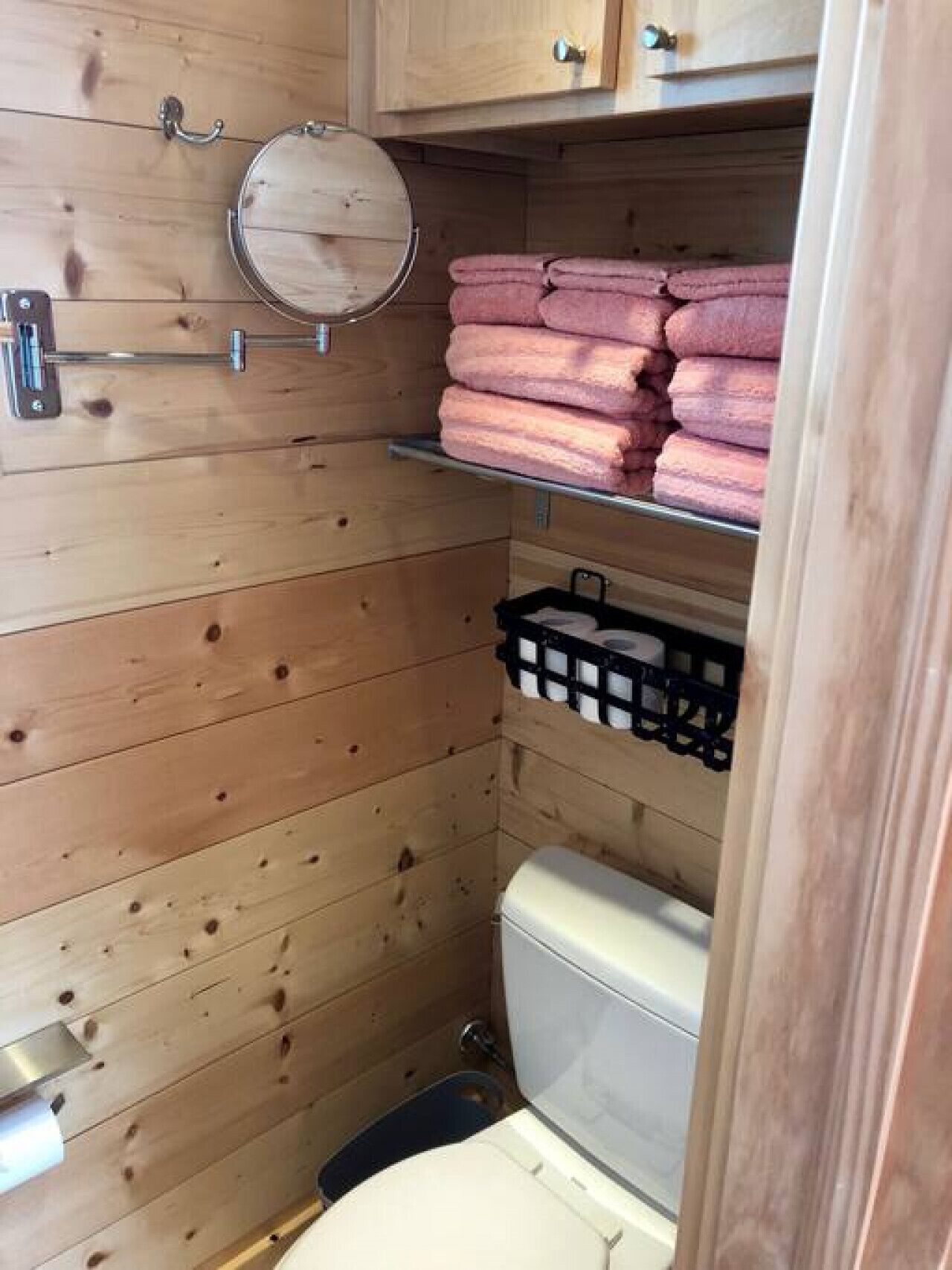 The View - Waterfront Tiny Home