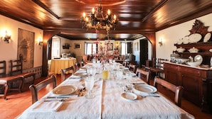 Lunch, dinner and brunch served  - Casa de Carcavelos (Cabeceiras de Basto)