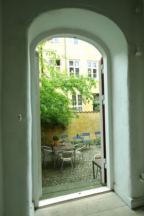 Porch - Central Canal Apartments 7 (Copenhagen)