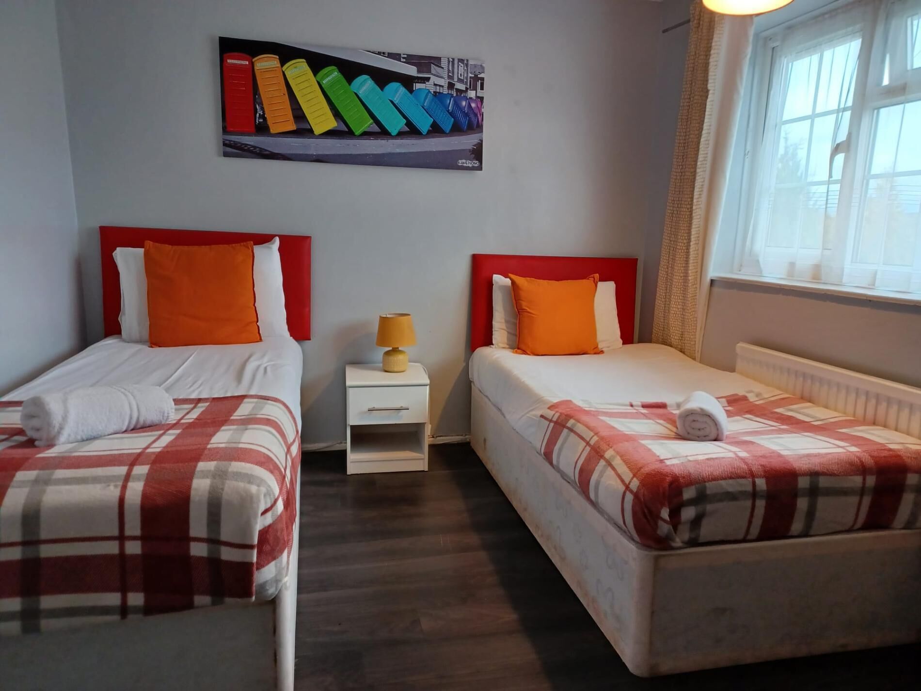 Poynters House - Huku Kwetu-Spacious 2 Bedroom-Quiet-Free WiFi-Free Parking.  