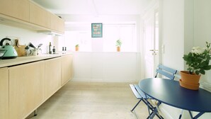 Unclassified image, 2 of 16, button - Central Canal Apartments 8 (Copenhagen)