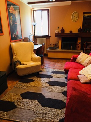 TV, video games, DVD player, books - The Maison d 'Alizè.  (Lecco)