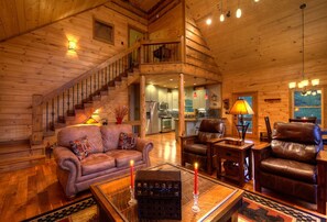 TV, fireplace, books - Luxury Lake View Blue Ridge Cabin – Pool Table, Fireplaces (Blue Ridge)