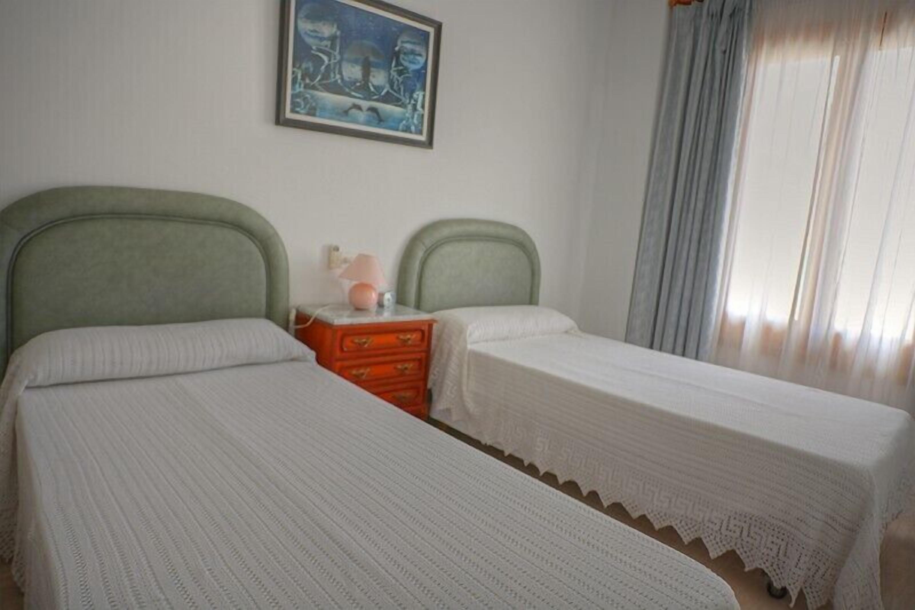 BEAUTIFUL HOUSE NEAR THE SEA