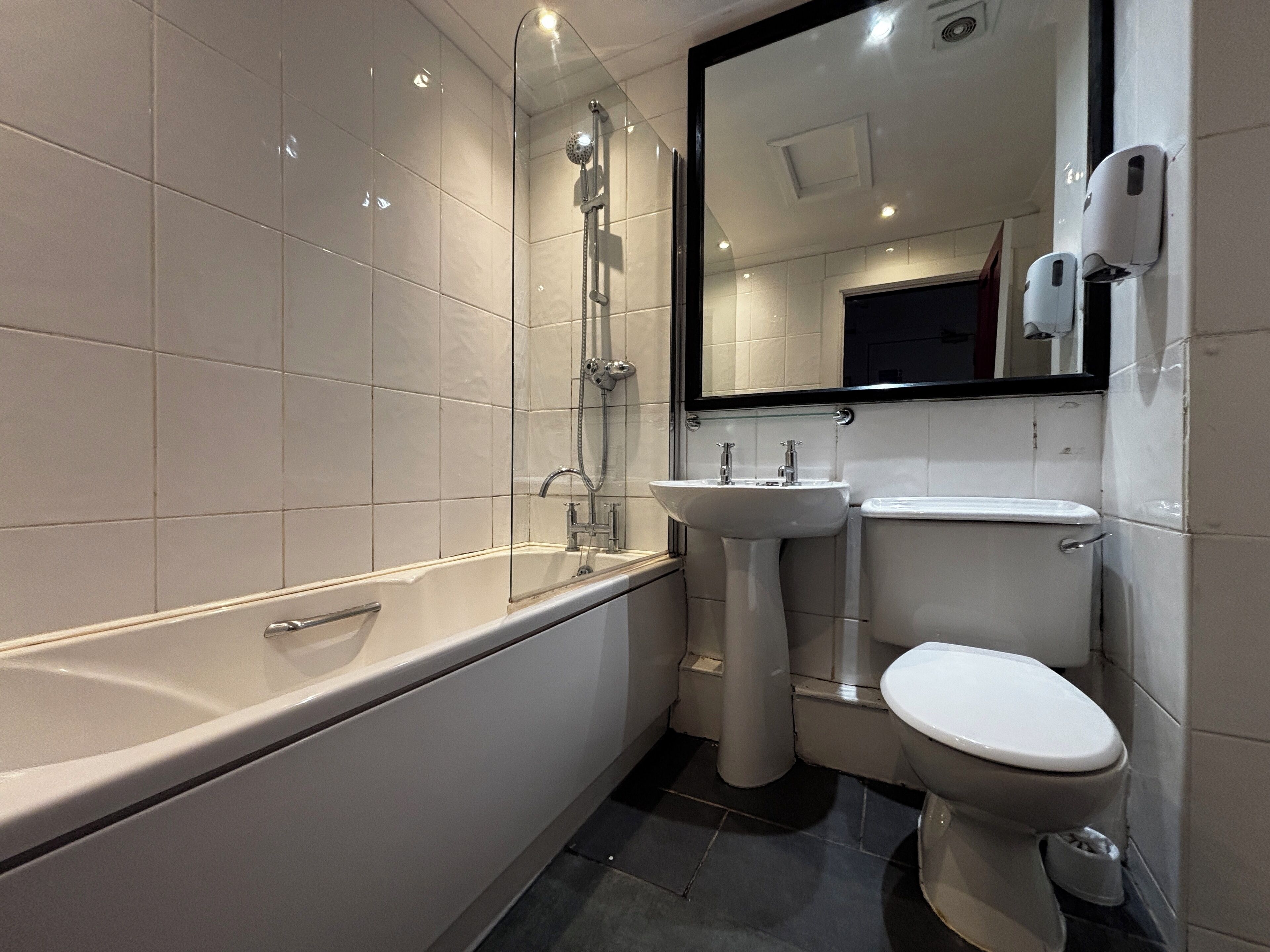 Photo - Safestay Glasgow Charing Cross