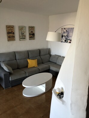 TV, books, stereo