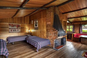 Basic Cabin, Multiple Beds (5 people) | Free WiFi, bed sheets