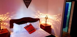 2 bedrooms, minibar, individually decorated, individually furnished - Camping Hotel Le Calme (Aguerd)