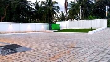 Free self-parking