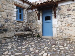 Entrée de l’hébergement